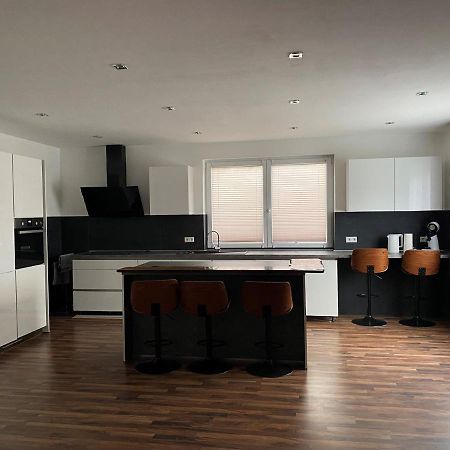 Ferienwohnung 2 Schweizer Гайзинген Екстериор снимка